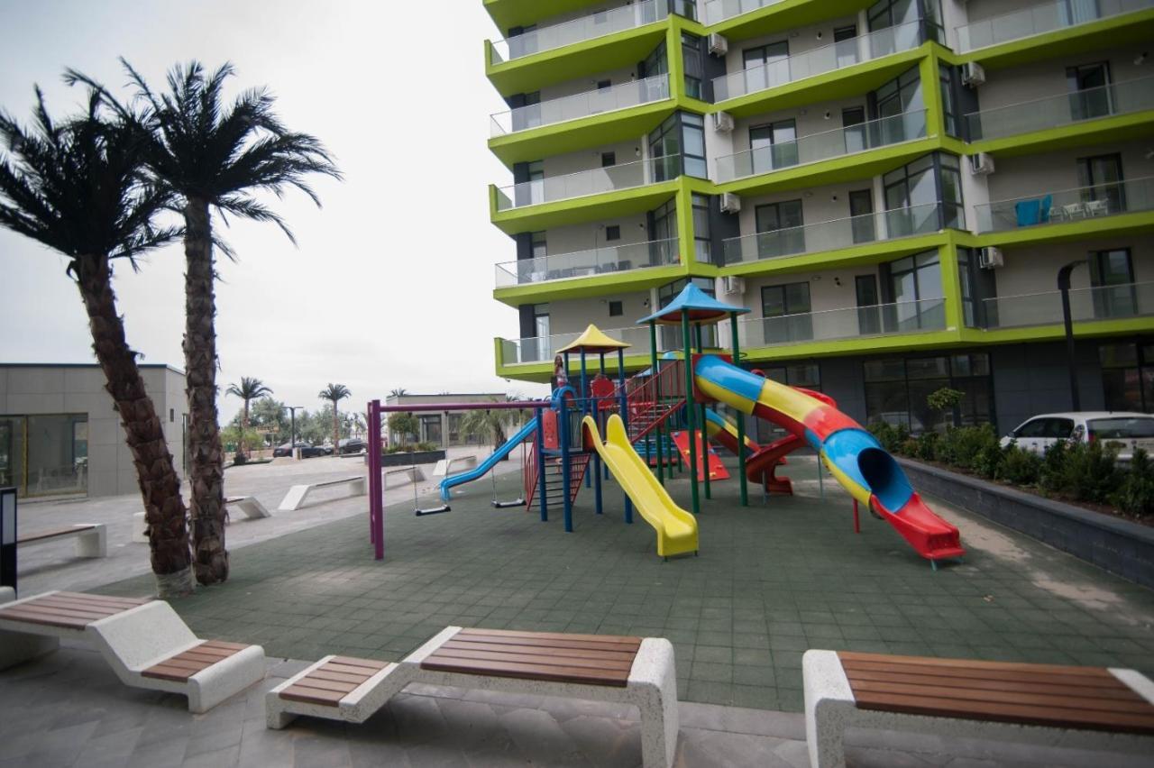 Excentric Apartament & Sea View By Alezzi Năvodari Exteriér fotografie